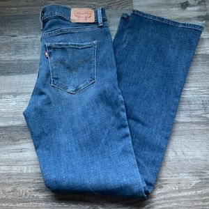 Bootcut Levis!